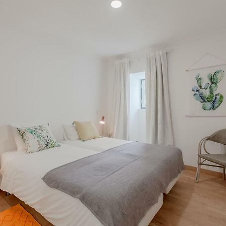 Bright & Spacious With Orange Tree Patio, By Timecooler Lisboa Ngoại thất bức ảnh